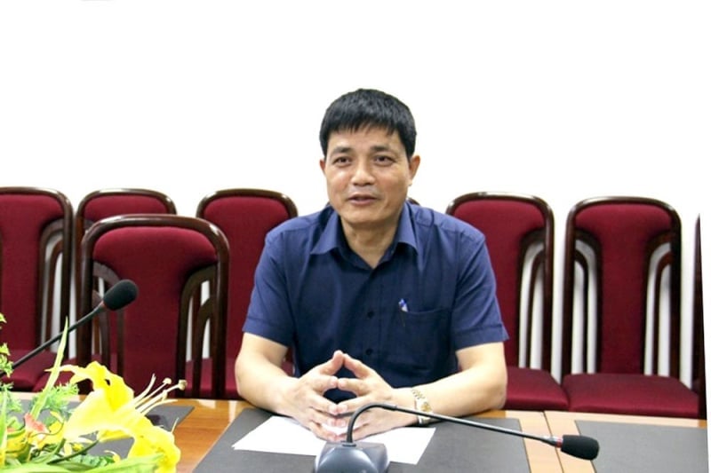 Nguyên Cục trưởng Cục An toàn thực phẩm Bộ Y tế Nguyễn Thanh Phong bị bắt tạm giam. Ảnh: Internet. Nguyên Cục trưởng Cục An toàn thực phẩm Bộ Y tế Nguyễn Thanh Phong bị bắt tạm giam. Ảnh: Internet.