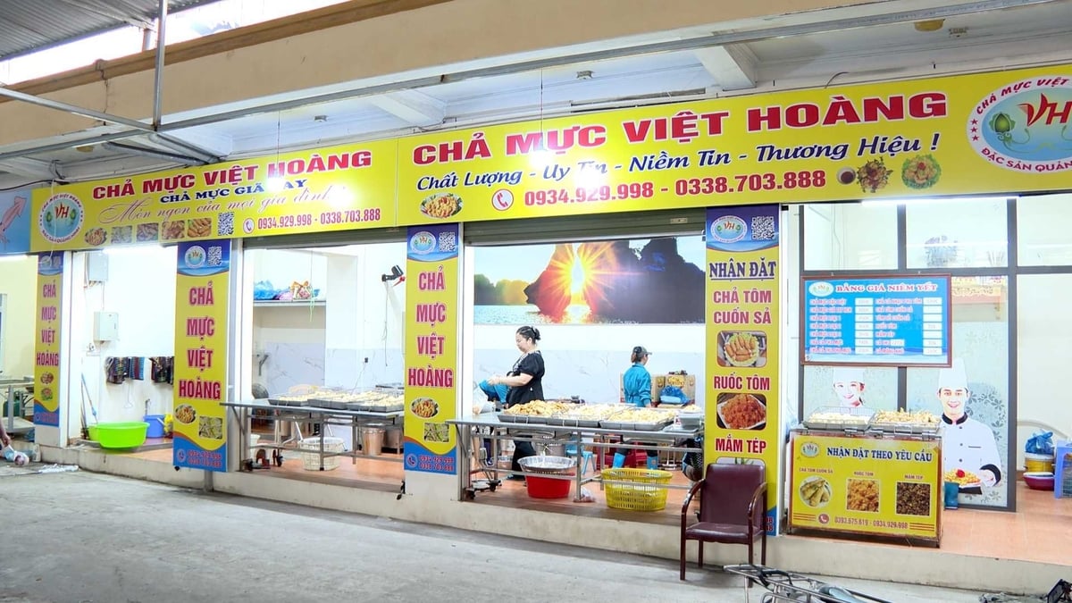Các tiểu thương, hộ kinh doanh bước đầu ổn định hoạt động tại chợ Bến Do. Ảnh: Cường Vũ. Các tiểu thương, hộ kinh doanh bước đầu ổn định hoạt động tại chợ Bến Do. Ảnh: Cường Vũ.