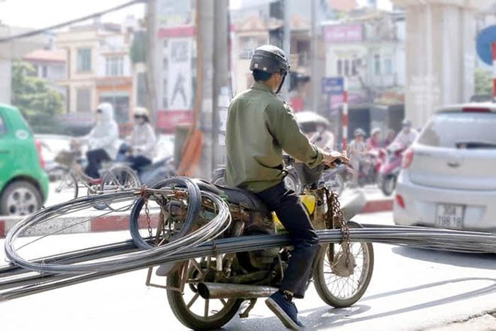 Chưa có QCVN đối với khí thải xe mô tô, xe gắn máy lưu hành ở Việt Nam. Ảnh: Hoàng Hiệp. Chưa có QCVN đối với khí thải xe mô tô, xe gắn máy lưu hành ở Việt Nam. Ảnh: Hoàng Hiệp.