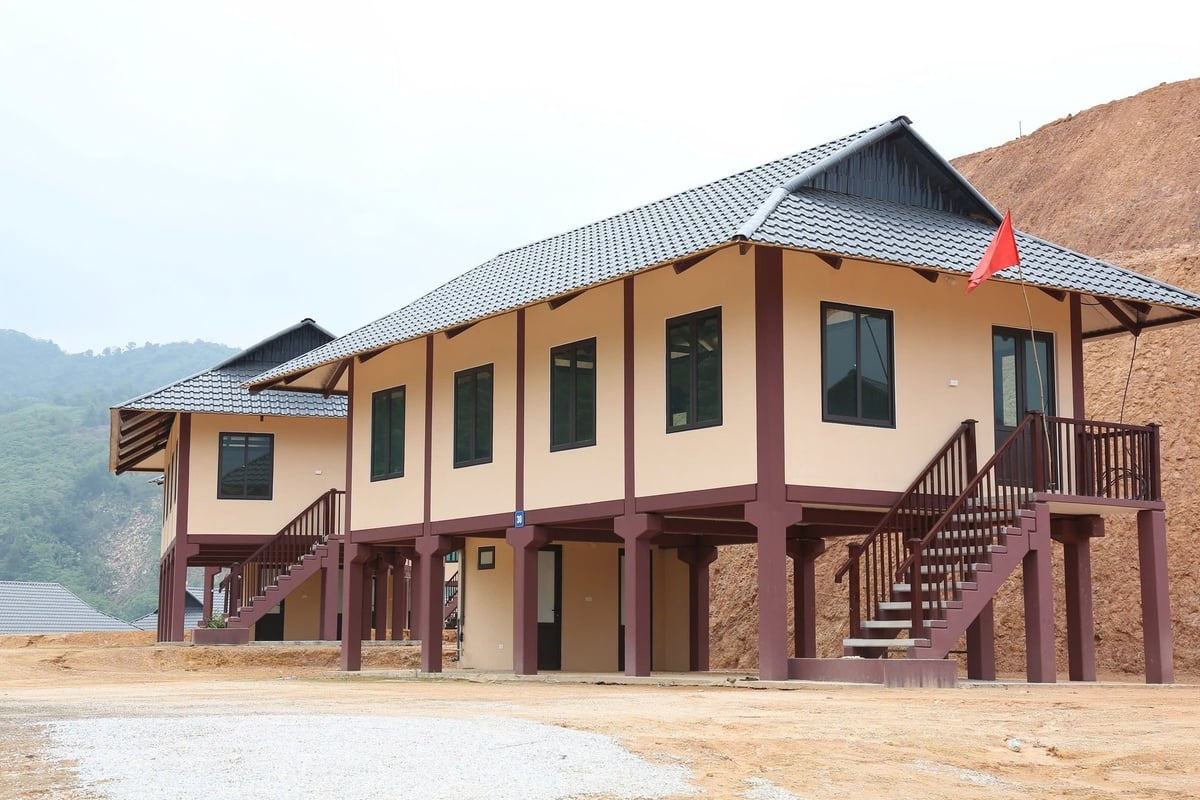 Hàng trăm hộ dân đã được tái định cư sau thảm họa mưa bão. Ảnh: Thanh Tiến. Hàng trăm hộ dân đã được tái định cư sau thảm họa mưa bão. Ảnh: Thanh Tiến.
