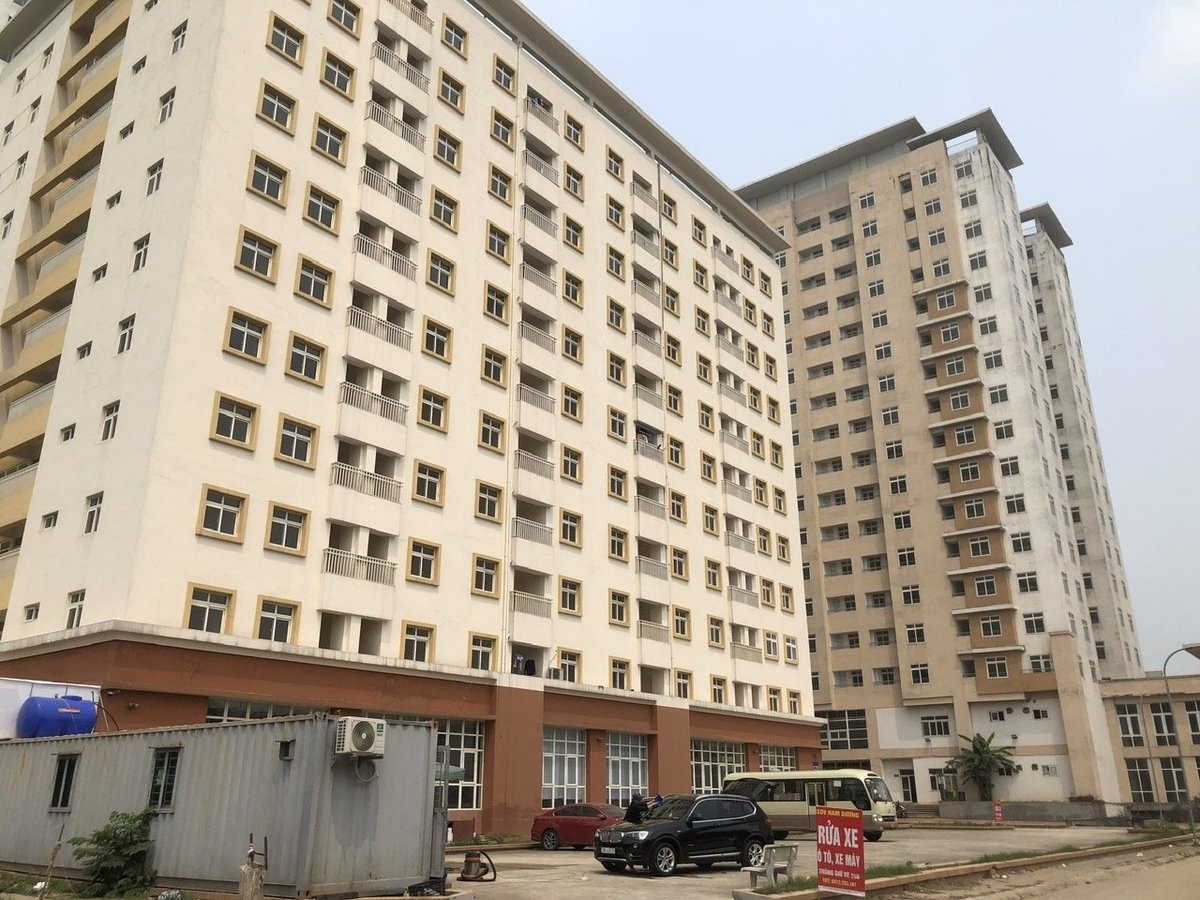 Tòa CT2 thuộc Dự án xây dựng Khu tái định cư Xuân La được nghiệm thu từ năm 2023 nhưng chưa có người dọn về ở. Ảnh: PT. Tòa CT2 thuộc Dự án xây dựng Khu tái định cư Xuân La được nghiệm thu từ năm 2023 nhưng chưa có người dọn về ở. Ảnh: PT.