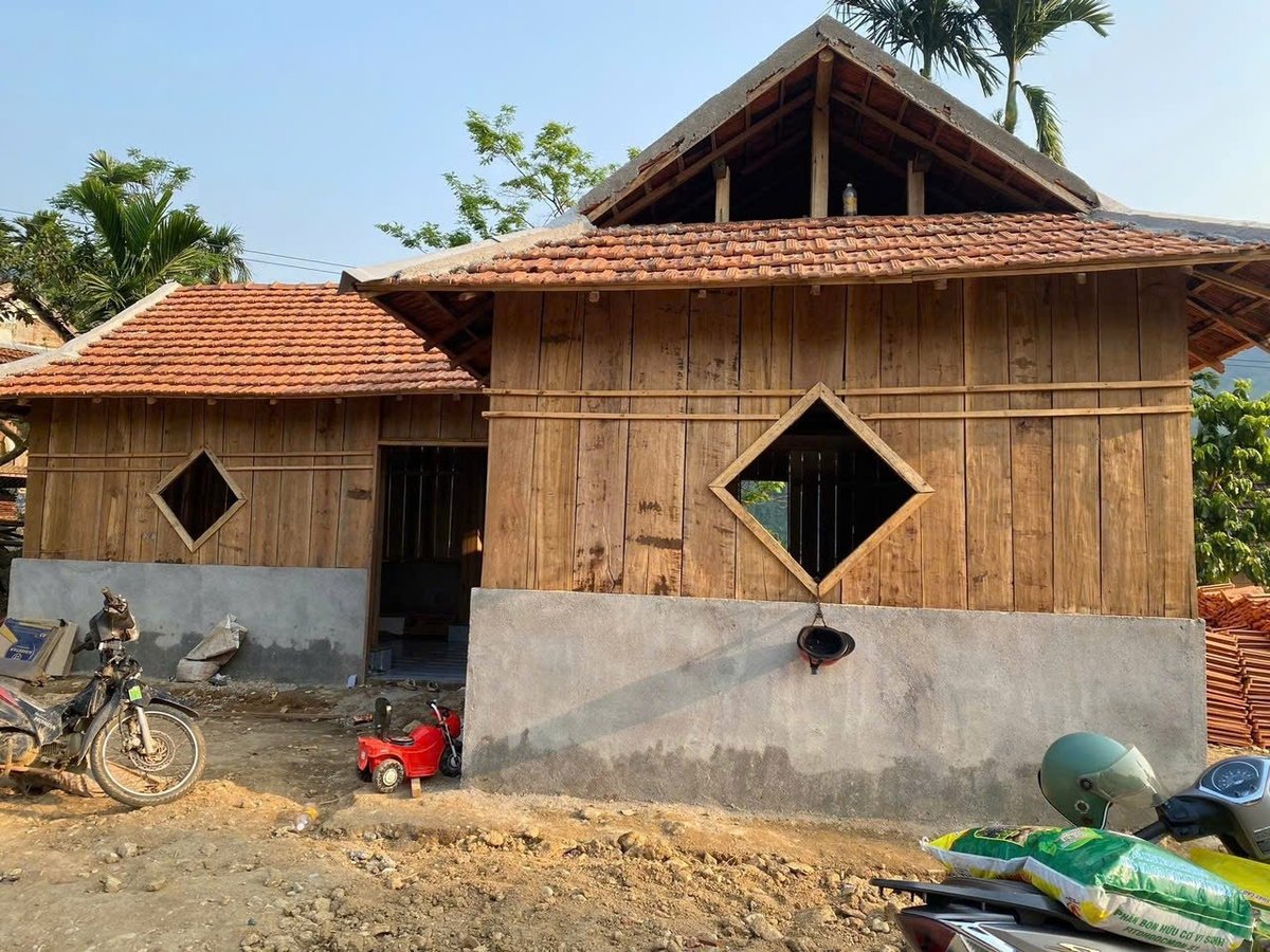 Hiện Sơn Tây đã hoàn thành xóa nhà tạm, dột nát. Ảnh: Võ Hà. Hiện Sơn Tây đã hoàn thành xóa nhà tạm, dột nát. Ảnh: Võ Hà.