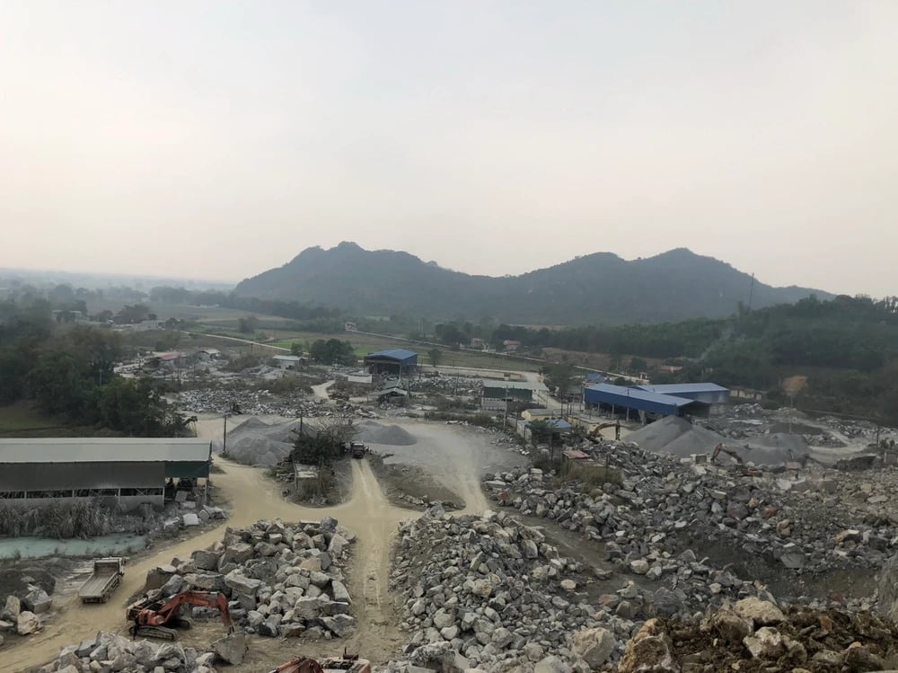 Thời gian qua, một số doanh nghiệp bị xử phạt vi phạm hành chính trong khai thác khoáng sản. Ảnh minh họa. Thời gian qua, một số doanh nghiệp bị xử phạt vi phạm hành chính trong khai thác khoáng sản. Ảnh minh họa.