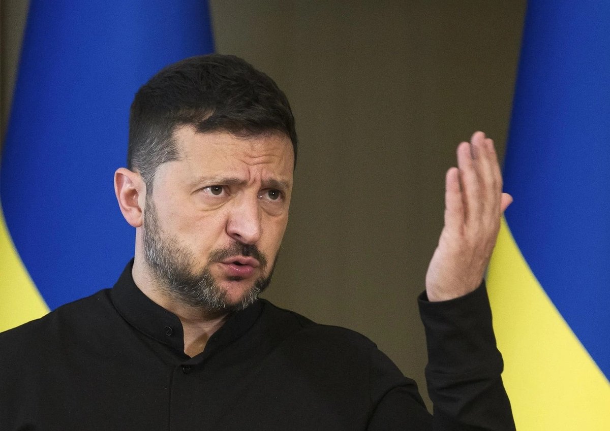 Tổng thống Ukraine Volodymyr Zelensky phát biểu tại cuộc họp báo ở Kiev, Ukraine, hôm 13/5. Ảnh: EPA. Tổng thống Ukraine Volodymyr Zelensky phát biểu tại cuộc họp báo ở Kiev, Ukraine, hôm 13/5. Ảnh: EPA.
