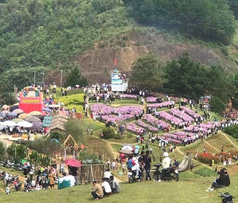 Huyện Tuần Giáo có nhiều điểm du lịch thu hút du khách. Ảnh: Trần Hương. Huyện Tuần Giáo có nhiều điểm du lịch thu hút du khách. Ảnh: Trần Hương.