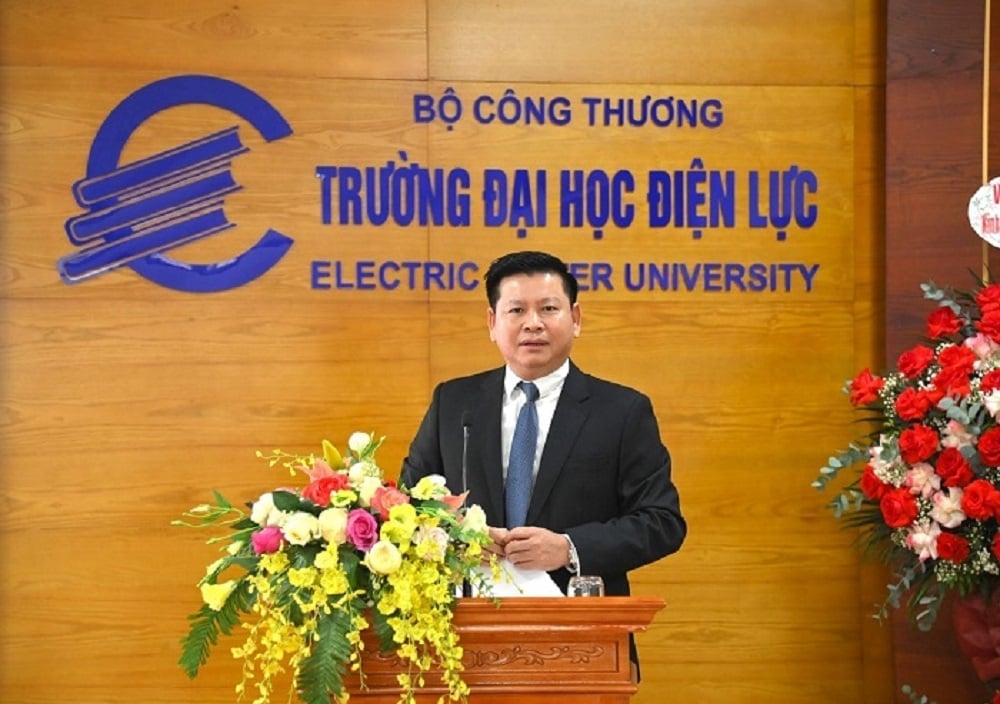 PGS.TS. Đinh Văn Châu - Hiệu trưởng Trường Đại học Điện lực. Ảnh: Đại học Điện lực. PGS.TS. Đinh Văn Châu - Hiệu trưởng Trường Đại học Điện lực. Ảnh: Đại học Điện lực.