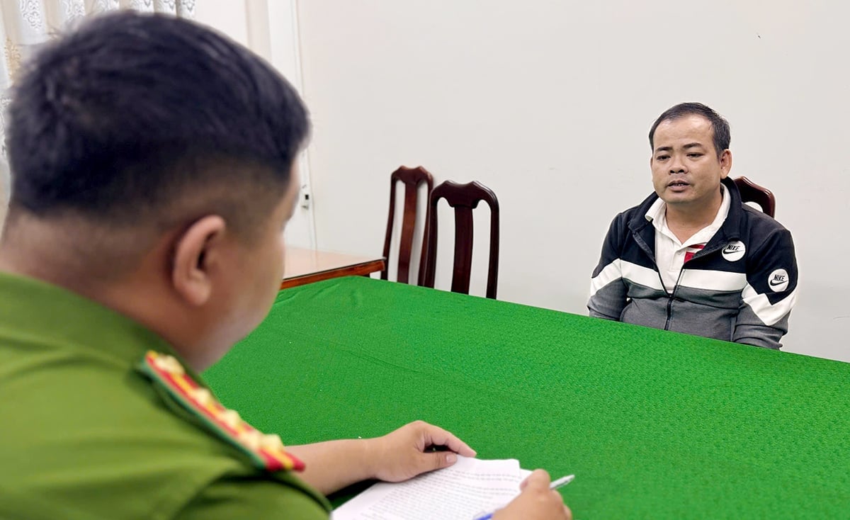 Đối tượng Mã Quốc Tuấn khai nhận tại cơ quan Công an. Ảnh: Tiến Tầm. Đối tượng Mã Quốc Tuấn khai nhận tại cơ quan Công an. Ảnh: Tiến Tầm.
