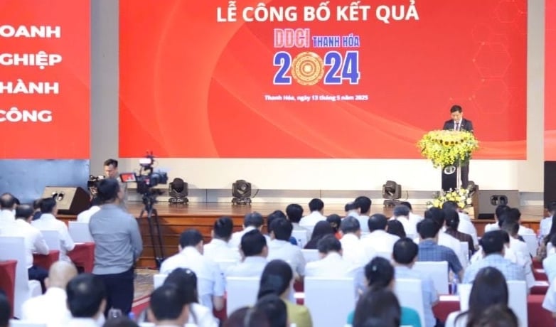 Toàn cảnh buổi lễ công bố DDCI Thanh Hóa 2024. Ảnh: BTH. Toàn cảnh buổi lễ công bố DDCI Thanh Hóa 2024. Ảnh: BTH.