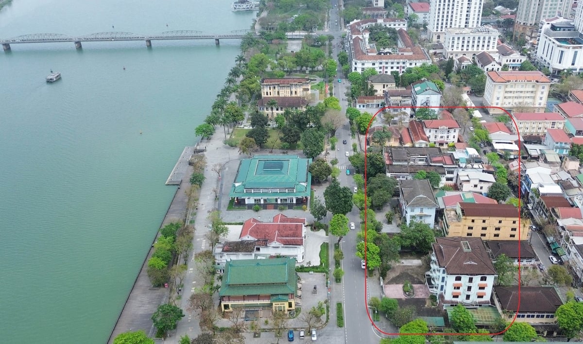 TP Huế đang lên kế hoạch xử lý, kêu gọi đầu tư vào các khu đất ở đường Lê Lợi. Ảnh: Văn Dinh. TP Huế đang lên kế hoạch xử lý, kêu gọi đầu tư vào các khu đất ở đường Lê Lợi. Ảnh: Văn Dinh.