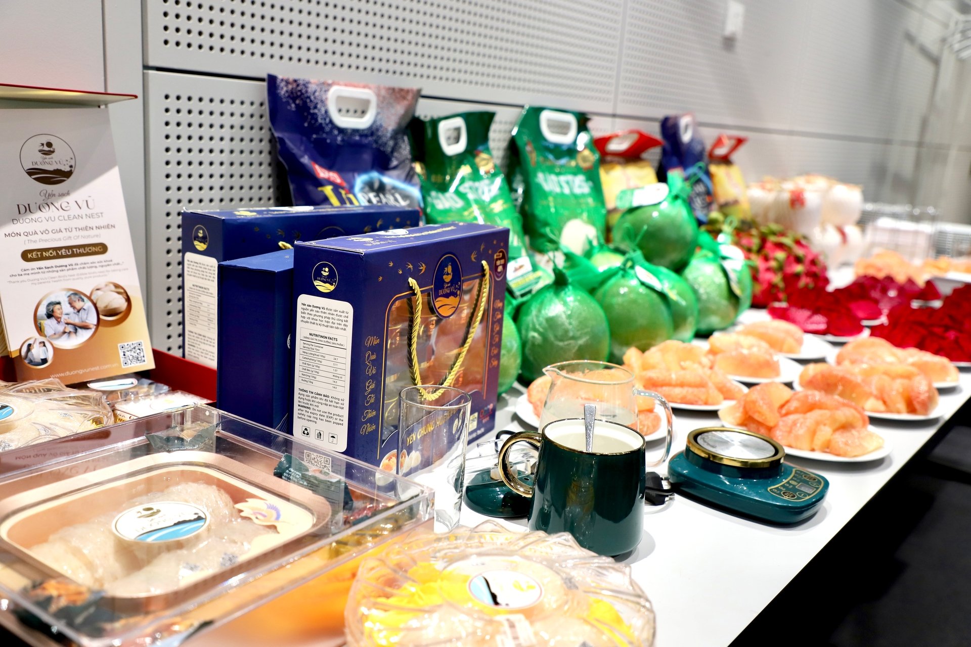 Các mặt hàng nông sản Việt Nam được giới thiệu tại toạ đàm. Ảnh: ICD. Các mặt hàng nông sản Việt Nam được giới thiệu tại toạ đàm. Ảnh: ICD.