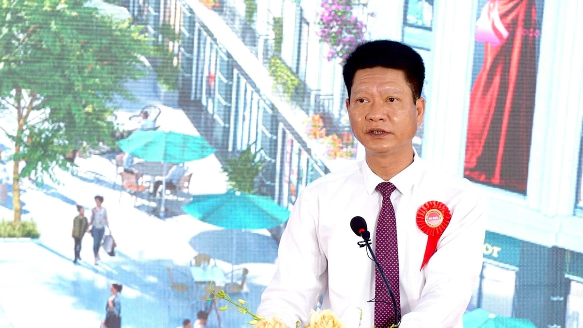 Phó Chủ tịch Thường trực UBND tỉnh Yên Bái Nguyễn Thế Phước phát biểu tại buổi lễ. Ảnh: Trần Tiến. Phó Chủ tịch Thường trực UBND tỉnh Yên Bái Nguyễn Thế Phước phát biểu tại buổi lễ. Ảnh: Trần Tiến.