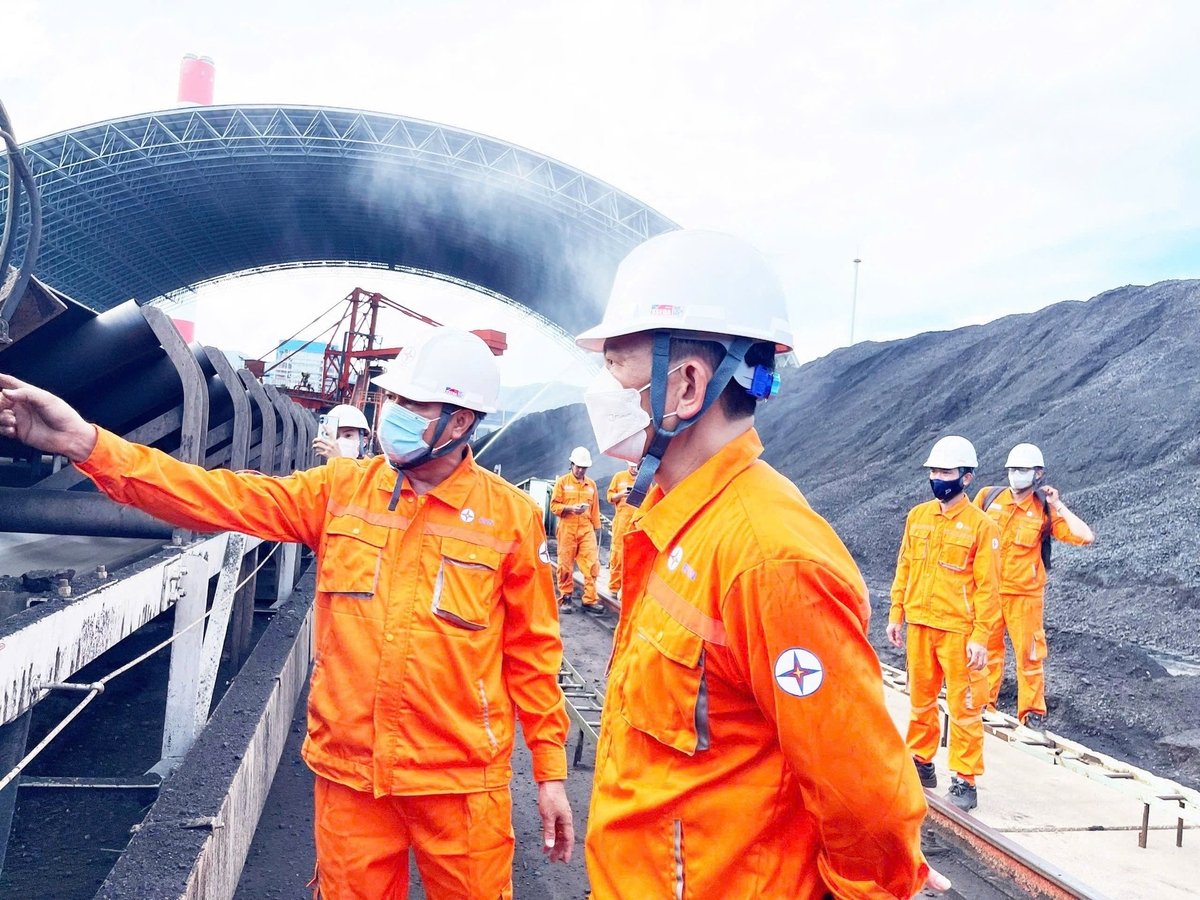 Kiểm tra toàn diện an toàn lao động tại Nhà máy Nhiệt điện Vĩnh Tân 4, nhân tháng hành động về An toàn, vệ sinh lao động năm 2025. Ảnh: Vĩnh Tân 4. Kiểm tra toàn diện an toàn lao động tại Nhà máy Nhiệt điện Vĩnh Tân 4, nhân tháng hành động về An toàn, vệ sinh lao động năm 2025. Ảnh: Vĩnh Tân 4.