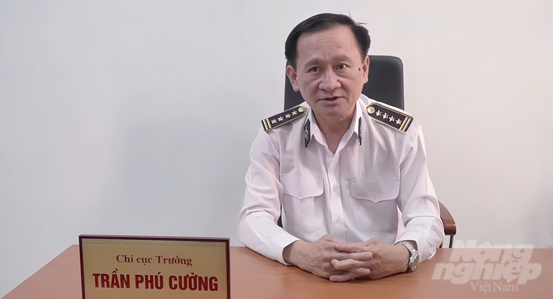 Ông Trần Phú Cường, Chi cục trưởng Chi cục Chăn nuôi, Thú y và Thủy sản Bình Dương khẳng định toàn bộ chuỗi trứng tại địa phương được kiểm soát nghiêm ngặt, chưa ghi nhận dấu hiệu trứng bất thường hay giả mạo. Ảnh: Trần Phi. Ông Trần Phú Cường, Chi cục trưởng Chi cục Chăn nuôi, Thú y và Thủy sản Bình Dương khẳng định toàn bộ chuỗi trứng tại địa phương được kiểm soát nghiêm ngặt, chưa ghi nhận dấu hiệu trứng bất thường hay giả mạo. Ảnh: Trần Phi.