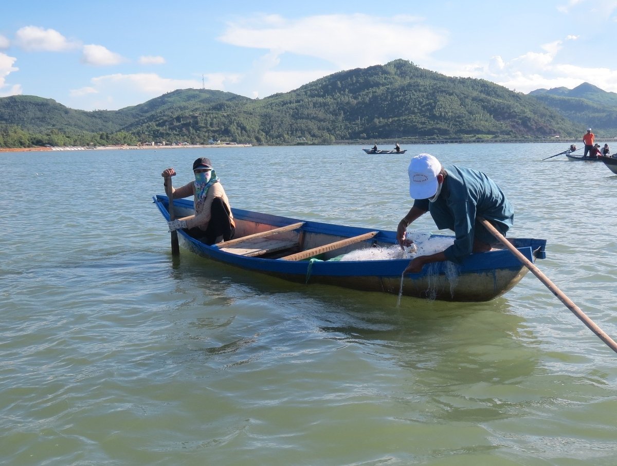 Nguồn lợi thủy sản trên đầm An Khê ngày càng dồi dào. Ảnh: Thanh Kỳ. Nguồn lợi thủy sản trên đầm An Khê ngày càng dồi dào. Ảnh: Thanh Kỳ.