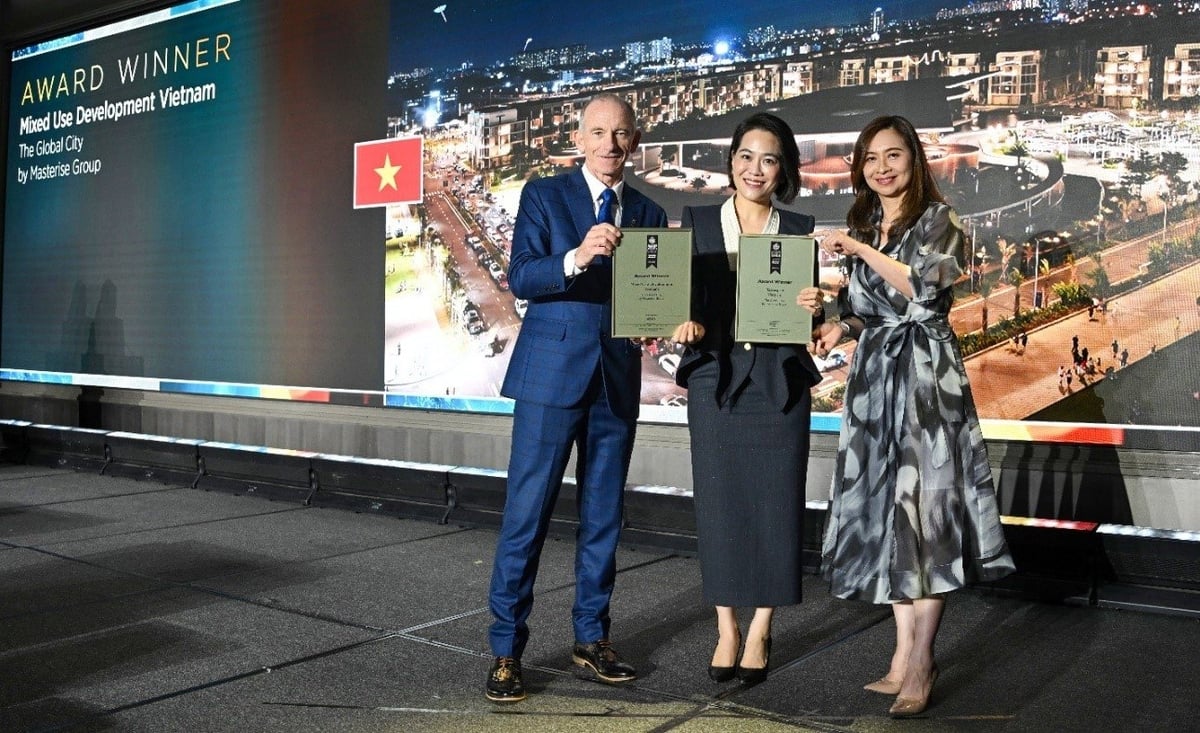 Masterise Homes được vinh danh tại Lễ trao giải International Property Awards 2025 - 2026, khu vực Châu Á - Thái Bình Dương ngày 15-16/5 vừa qua. Ảnh: Masterise Homes. Masterise Homes được vinh danh tại Lễ trao giải International Property Awards 2025 - 2026, khu vực Châu Á - Thái Bình Dương ngày 15-16/5 vừa qua. Ảnh: Masterise Homes.
