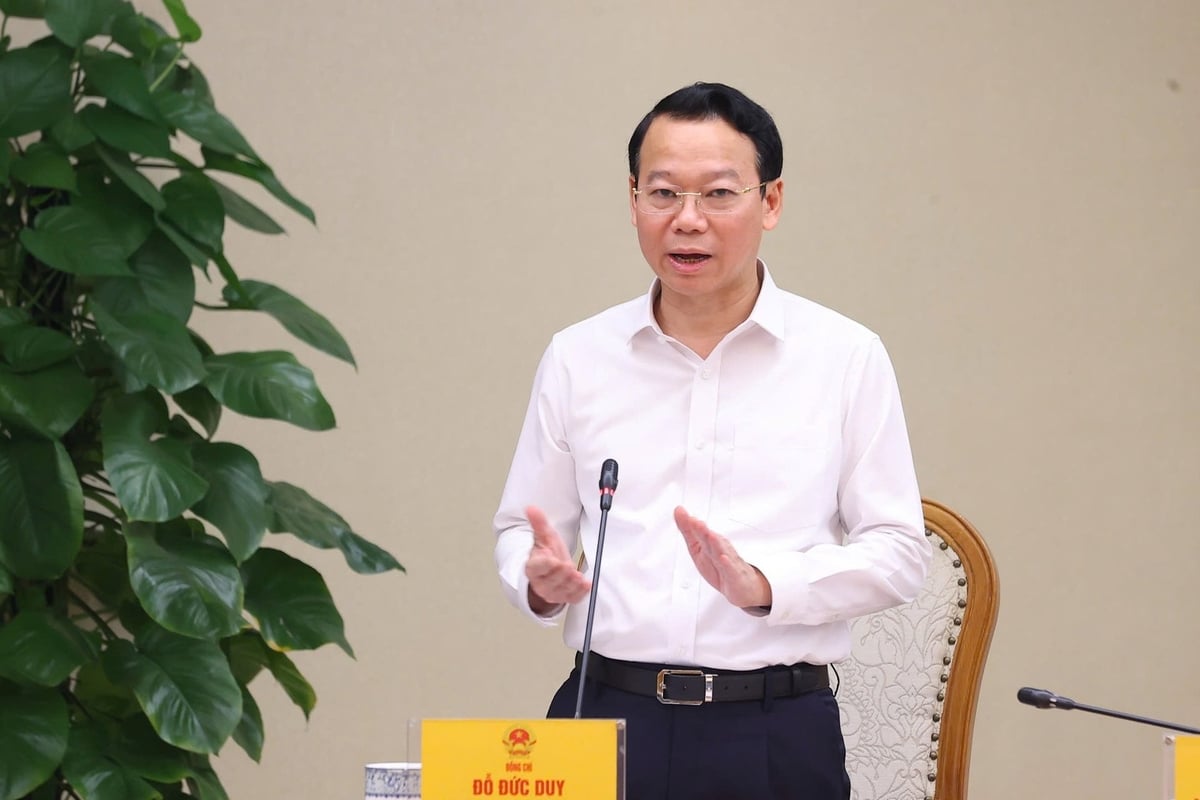 Bộ trưởng Bộ Nông nghiệp và Môi trường Đỗ Đức Duy phát biểu tại cuộc họp sáng 19/5. Ảnh: Văn Điệp. Bộ trưởng Bộ Nông nghiệp và Môi trường Đỗ Đức Duy phát biểu tại cuộc họp sáng 19/5. Ảnh: Văn Điệp.