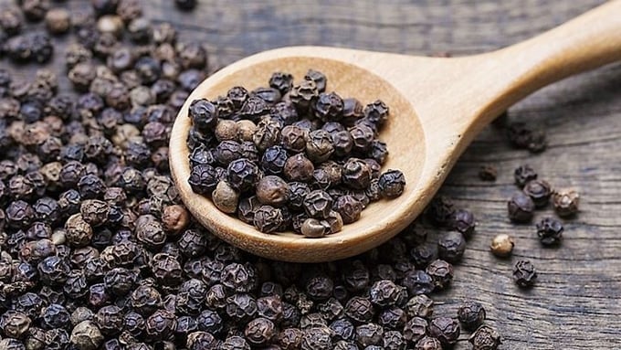 Latest domestic and global pepper prices on May 20, 2025
