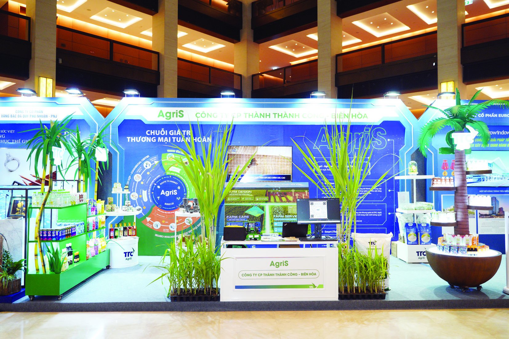 AgriS giới thiệu hệ sinh thái nông nghiệp bền vững, tích hợp AgTech – FoodTech – FinTech – ESG và các mô hình chia sẻ giá trị. AgriS giới thiệu hệ sinh thái nông nghiệp bền vững, tích hợp AgTech – FoodTech – FinTech – ESG và các mô hình chia sẻ giá trị.
