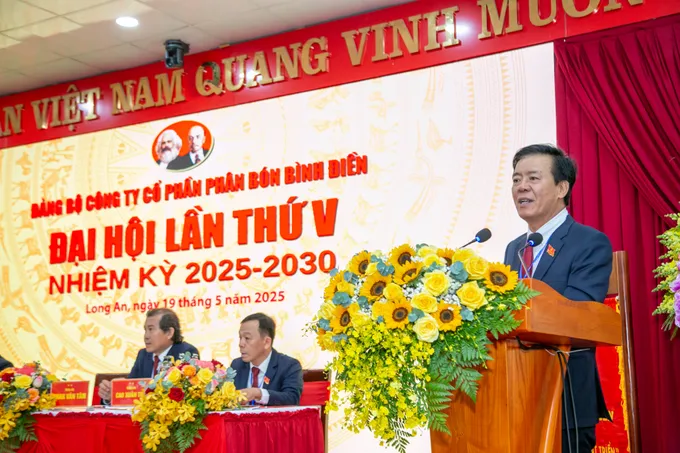 Lê Quang. Lê Quang.