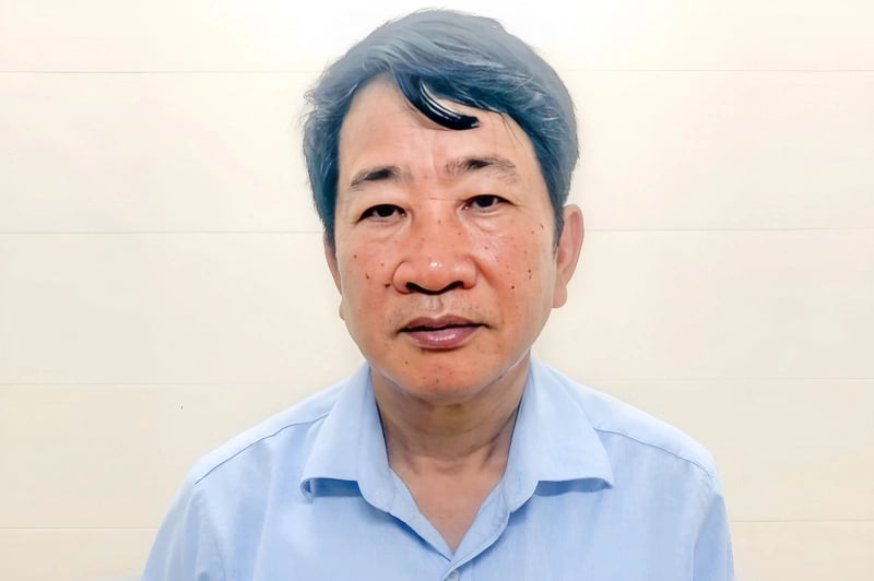 Ông Thân Đức Lại, cựu Giám đốc Bảo hiểm xã hội tỉnh Bắc Giang bị cáo buộc nhận hối lộ. Ảnh: Bộ Công an. Ông Thân Đức Lại, cựu Giám đốc Bảo hiểm xã hội tỉnh Bắc Giang bị cáo buộc nhận hối lộ. Ảnh: Bộ Công an.