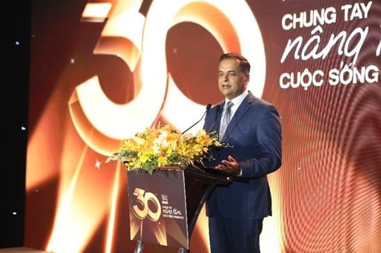 'Trong tương lai, chúng tôi mong muốn tiếp tục đầu tư để tạo ra giá trị và tác động tích cực cho người tiêu dùng, cộng đồng và môi trường', ông Binu Jacob chia sẻ. Ảnh: Nestlé Việt Nam. 'Trong tương lai, chúng tôi mong muốn tiếp tục đầu tư để tạo ra giá trị và tác động tích cực cho người tiêu dùng, cộng đồng và môi trường', ông Binu Jacob chia sẻ. Ảnh: Nestlé Việt Nam.