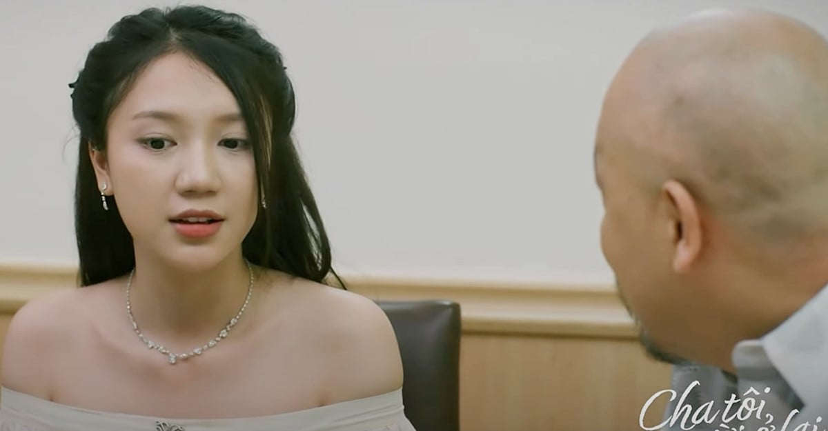 Hai người cảm nhận được tình cảm mà Việt dành cho ông Bình. Ảnh CMH Hai người cảm nhận được tình cảm mà Việt dành cho ông Bình. Ảnh CMH