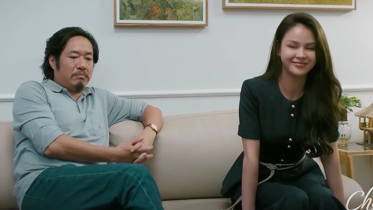 Ông Chính đến nhà Tuệ Minh. Ảnh CMH Ông Chính đến nhà Tuệ Minh. Ảnh CMH