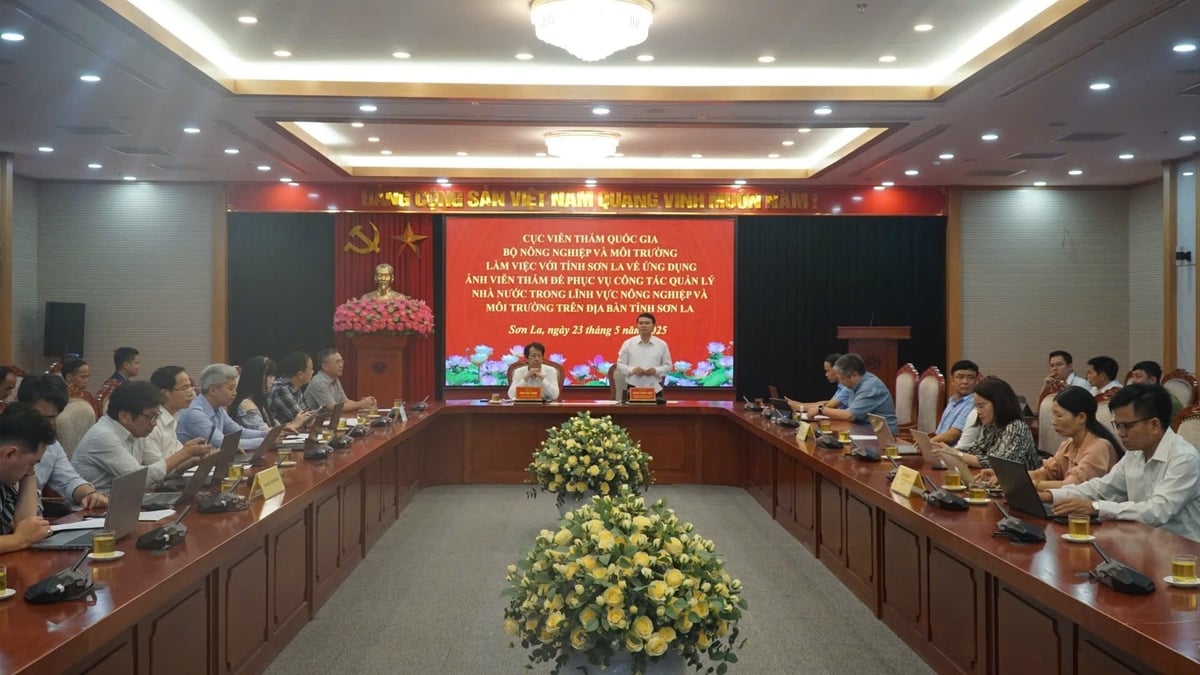 Toàn cảnh cuộc họp. Ảnh: Đức Bình. Toàn cảnh cuộc họp. Ảnh: Đức Bình.