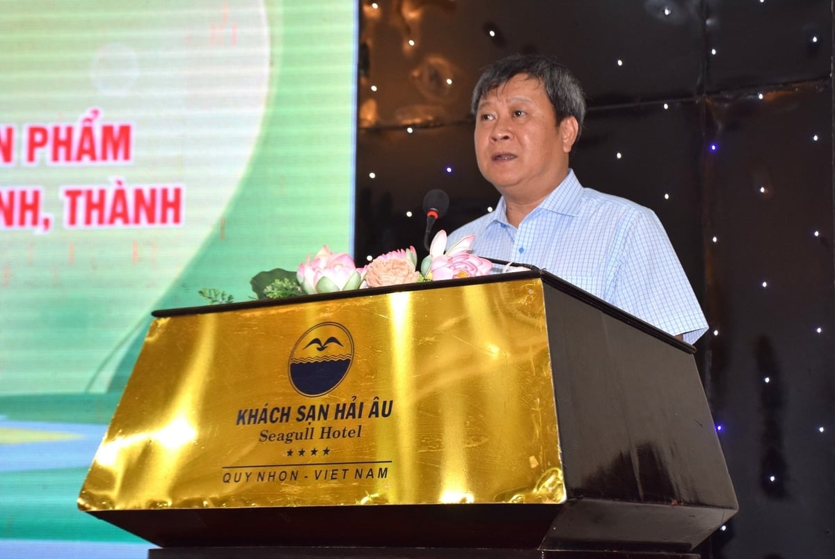 Ông Trần Kim Dương, Chi cục trưởng Chi cục Quản lý chất lượng nông lâm sản và thủy sản Bình Định, phát biểu tại hội nghị. Ảnh: V.Đ.T. Ông Trần Kim Dương, Chi cục trưởng Chi cục Quản lý chất lượng nông lâm sản và thủy sản Bình Định, phát biểu tại hội nghị. Ảnh: V.Đ.T.