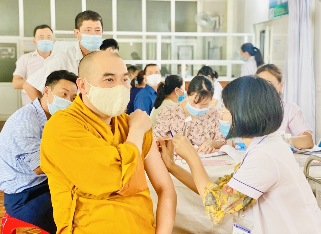 Sở Y tế Nghệ An khẩn trương chỉ đạo các cơ sở y tế và địa phương tăng cường công tác phòng, chống, phát hiện và điều trị bệnh nhân. Ảnh: Hữu Tình. Sở Y tế Nghệ An khẩn trương chỉ đạo các cơ sở y tế và địa phương tăng cường công tác phòng, chống, phát hiện và điều trị bệnh nhân. Ảnh: Hữu Tình.
