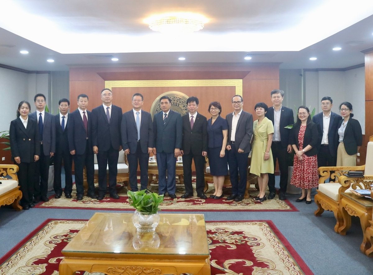 Các đại biểu chụp ảnh kỷ niệm. Ảnh: Minh Hạnh. Các đại biểu chụp ảnh kỷ niệm. Ảnh: Minh Hạnh.
