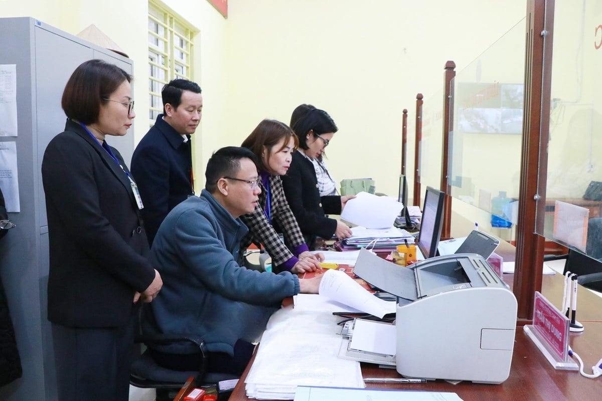 Bộ phận một cửa UBND phường Tân Lập, TP Thái Nguyên. Ảnh: LQ. Bộ phận một cửa UBND phường Tân Lập, TP Thái Nguyên. Ảnh: LQ.
