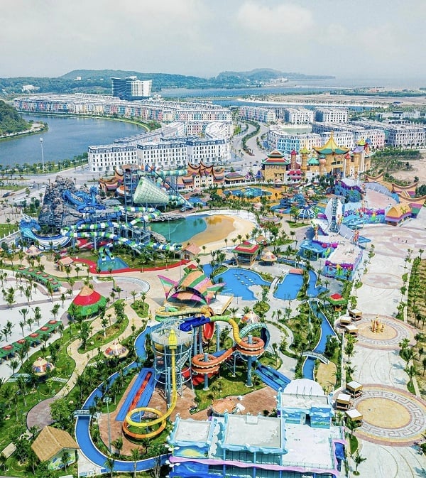 Toàn cảnh Khu du lịch Quốc tế Đồi Rồng. Ảnh: Geleximco Group. Toàn cảnh Khu du lịch Quốc tế Đồi Rồng. Ảnh: Geleximco Group.
