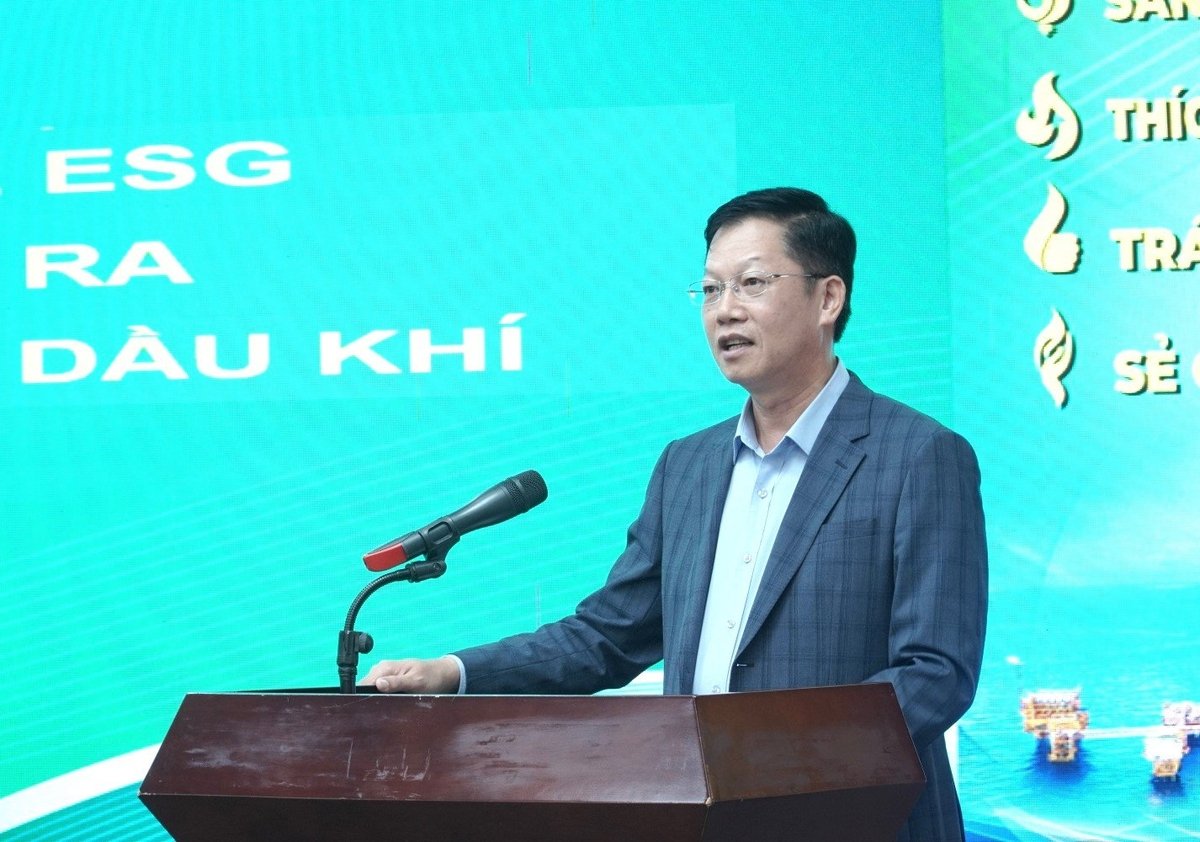 Ông Mai Đăng Tuấn – Phó Tổng Giám đốc Vietsovpetro phát biểu tại khóa đào tạo. Ảnh: Vietsovpetro. Ông Mai Đăng Tuấn – Phó Tổng Giám đốc Vietsovpetro phát biểu tại khóa đào tạo. Ảnh: Vietsovpetro.