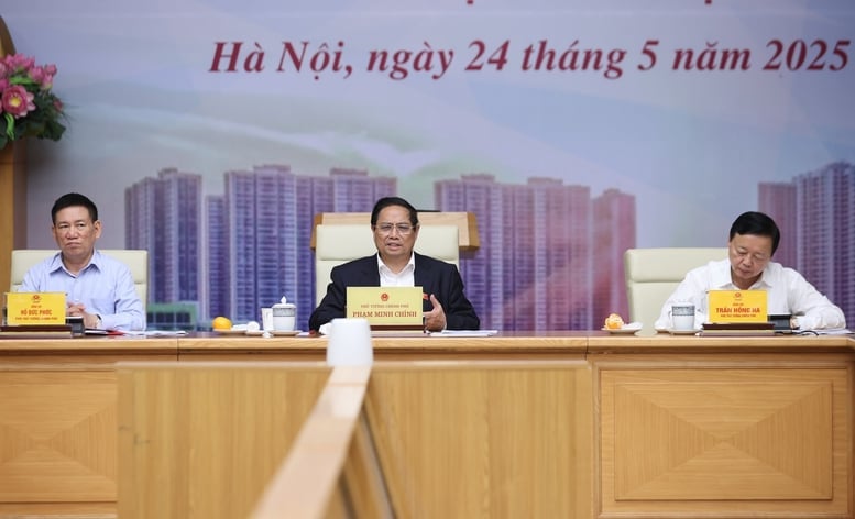 Thủ tướng Phạm Minh Chính chủ trì cuộc họp. Ảnh: Nhật Bắc. Thủ tướng Phạm Minh Chính chủ trì cuộc họp. Ảnh: Nhật Bắc.
