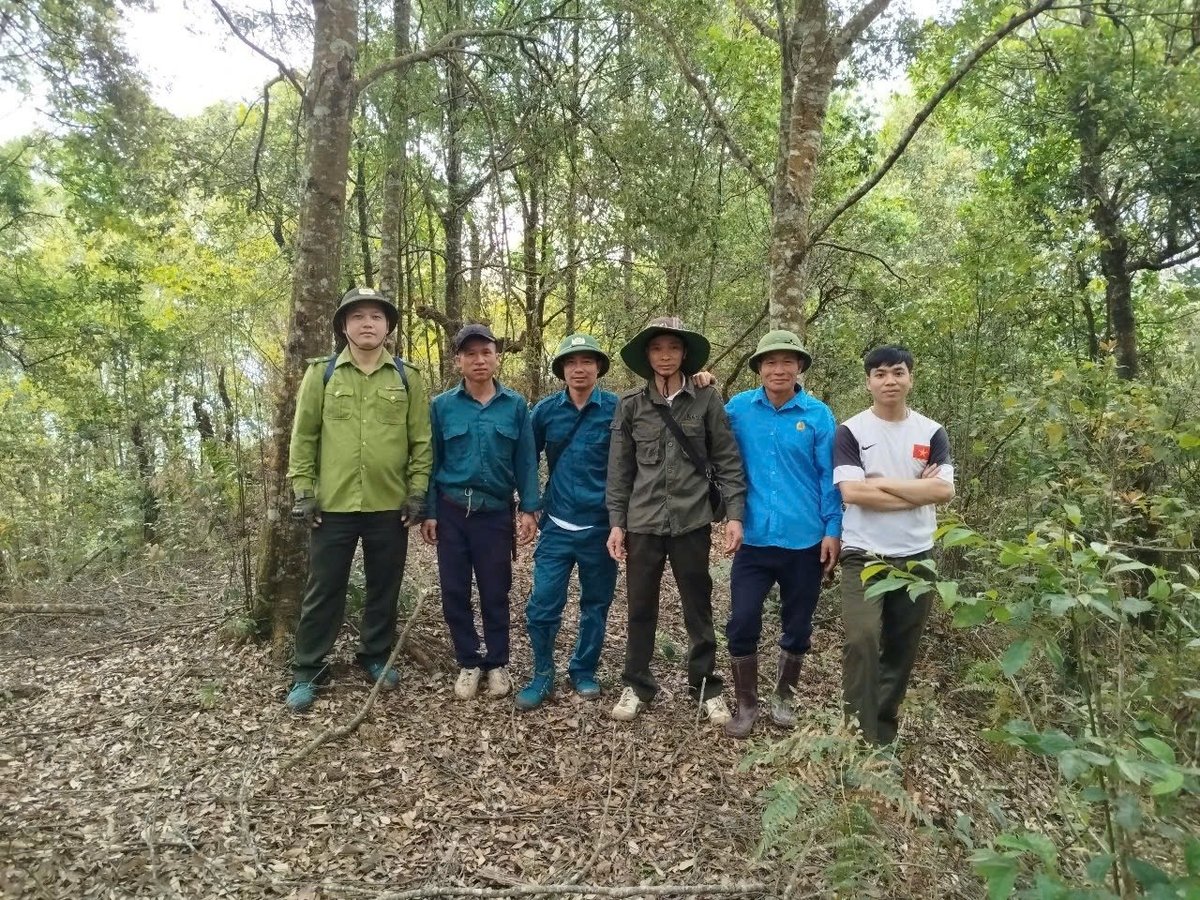 Đoàn tuần tra của khu bảo tồn thiên nhiên Mường La. Ảnh: Đức Bình. Đoàn tuần tra của khu bảo tồn thiên nhiên Mường La. Ảnh: Đức Bình.
