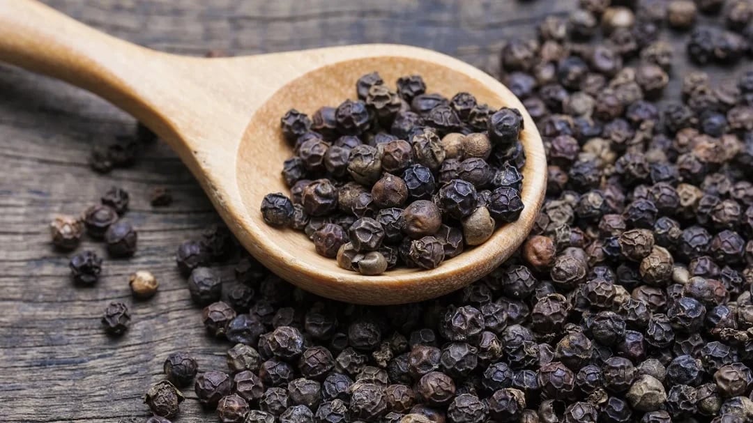 Latest domestic and global pepper prices on May 27, 2025