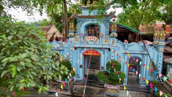 Đền Bắc Lệ trầm mặc giữa núi rừng hoang sơ. Ảnh: Thảo Phương. 