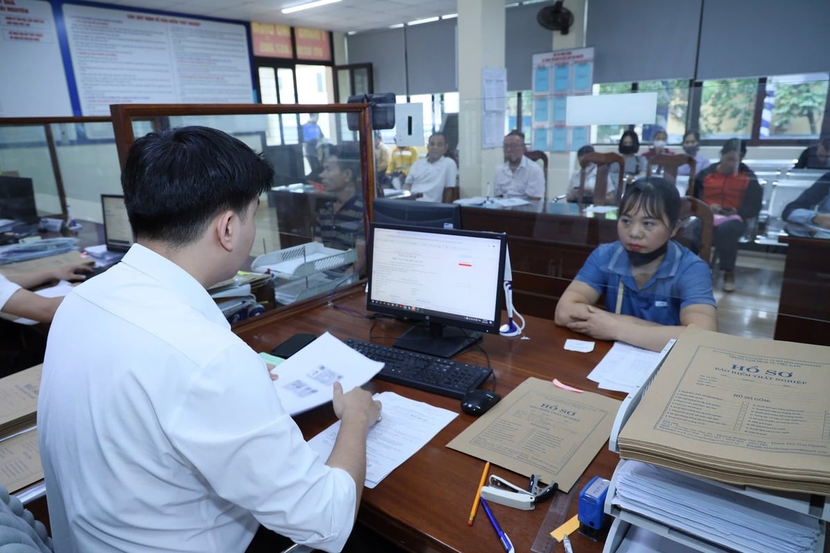 Người lao động mong muốn mở rộng thêm cơ hội tìm việc khi đến Ngày hội việc làm. Ảnh: QL. Người lao động mong muốn mở rộng thêm cơ hội tìm việc khi đến Ngày hội việc làm. Ảnh: QL.