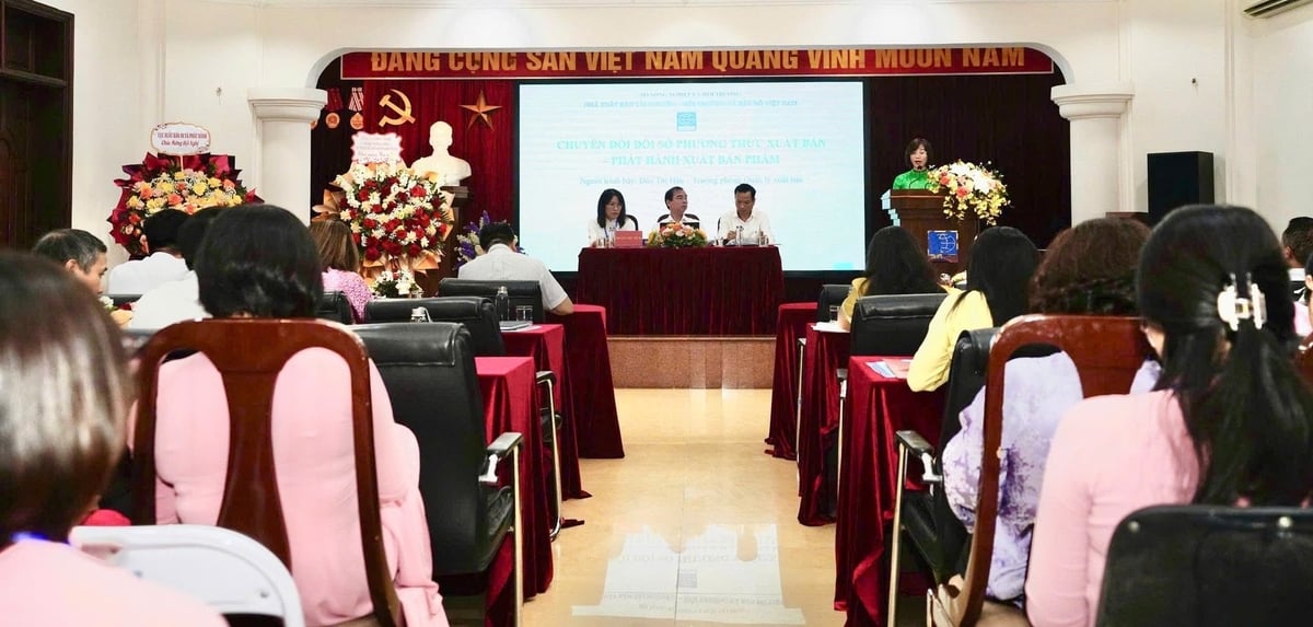 Nhà Xuất bản Tài Nguyên, Môi trường và Bản đồ Việt Nam tổ chức Hội nghị Đại biểu người lao động năm 2025. Ảnh: Nguyễn Thủy. Nhà Xuất bản Tài Nguyên, Môi trường và Bản đồ Việt Nam tổ chức Hội nghị Đại biểu người lao động năm 2025. Ảnh: Nguyễn Thủy.