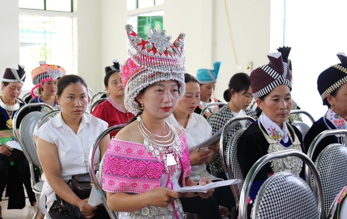 Mô hình trồng tỏi Sanuki mở ra hướng đi mới cho đồng bào dân tộc thiểu số. Ảnh: Việt Khánh. Mô hình trồng tỏi Sanuki mở ra hướng đi mới cho đồng bào dân tộc thiểu số. Ảnh: Việt Khánh.