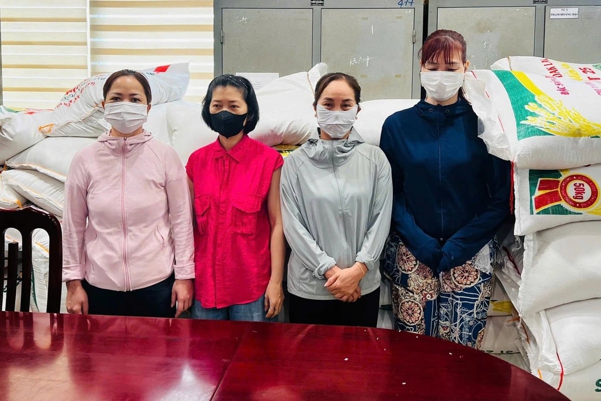 4 đối tượng bị khởi tố. Ảnh: Công an TP Hà Nội. 4 đối tượng bị khởi tố. Ảnh: Công an TP Hà Nội.