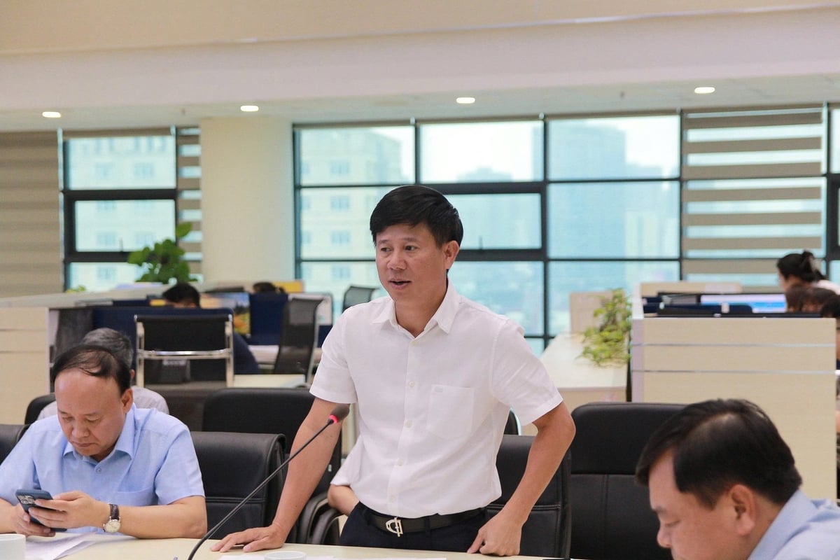 Cục trưởng Cục Quản lý đê điều và Phòng chống thiên tai Phạm Đức Luận phát biểu tại cuộc họp. Ảnh: Quỳnh Hương. Cục trưởng Cục Quản lý đê điều và Phòng chống thiên tai Phạm Đức Luận phát biểu tại cuộc họp. Ảnh: Quỳnh Hương.