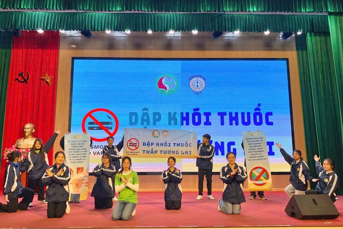 Hội thi 'Sinh viên Trường Đại học TN&MT Hà Nội nói không với thuốc lá'. Ảnh: Minh Hà. Hội thi 'Sinh viên Trường Đại học TN&MT Hà Nội nói không với thuốc lá'. Ảnh: Minh Hà.