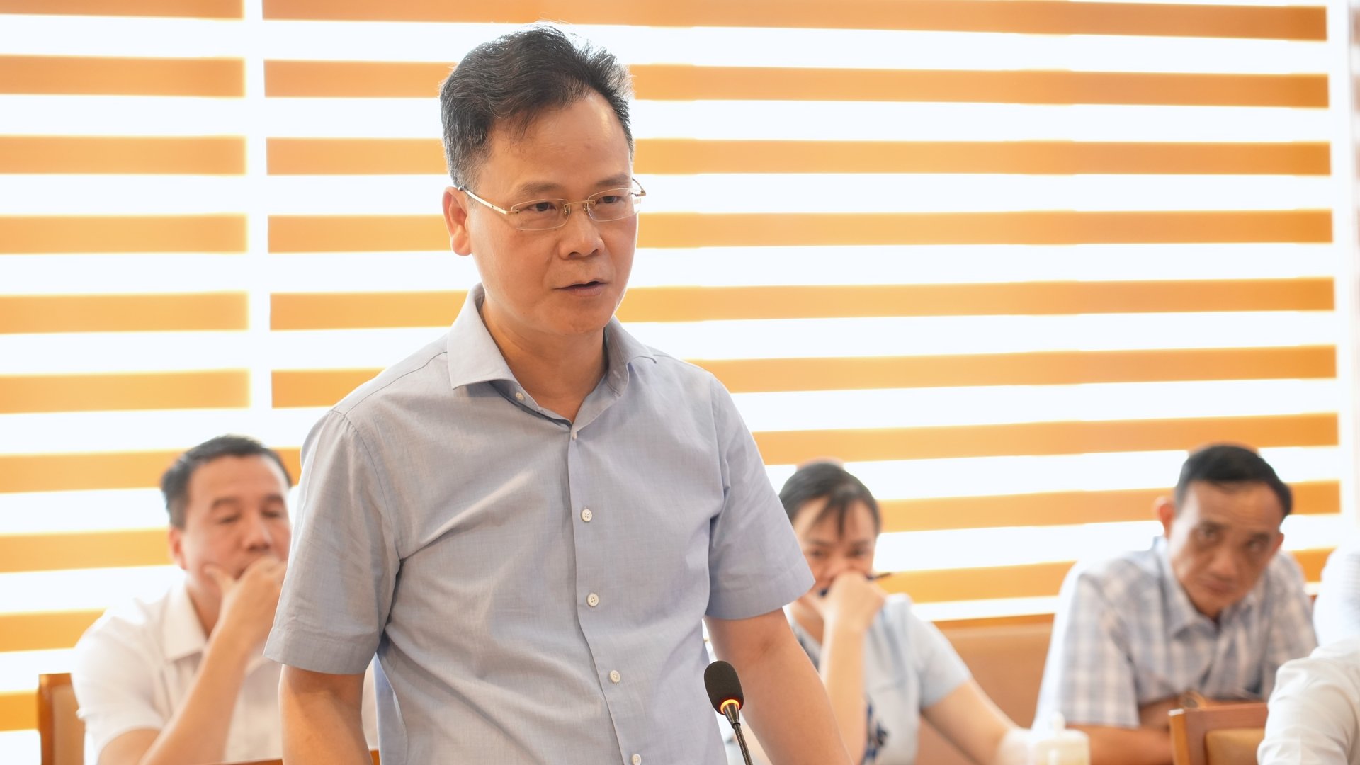 Ông Nguyễn Thành Sinh, Phó Chủ tịch UBND tỉnh Lào Cai phát biểu tại buổi làm việc. Ảnh: An Khang. Ông Nguyễn Thành Sinh, Phó Chủ tịch UBND tỉnh Lào Cai phát biểu tại buổi làm việc. Ảnh: An Khang.