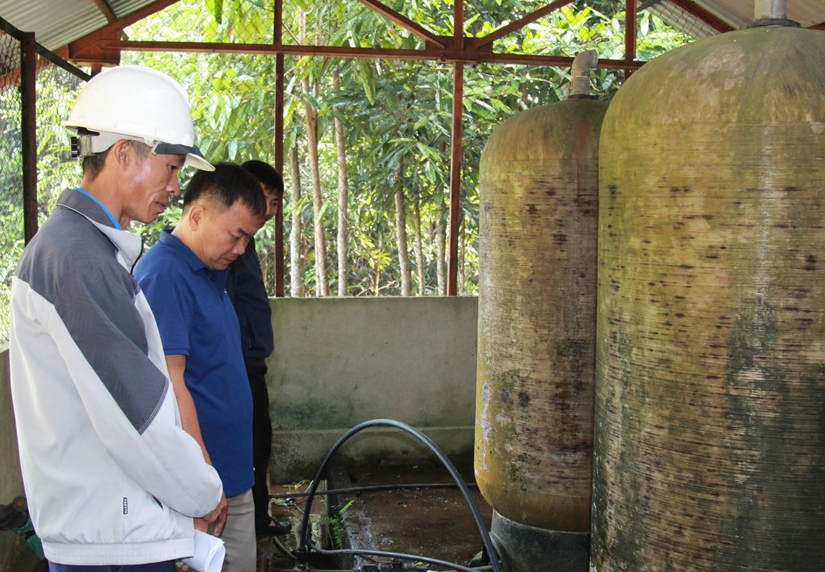 Việc xây dựng các công trình nước sạch ở vùng cao có chi phí lớn, số hộ dân hưởng thụ lại ít. Ảnh: Thanh Tiến. Việc xây dựng các công trình nước sạch ở vùng cao có chi phí lớn, số hộ dân hưởng thụ lại ít. Ảnh: Thanh Tiến.