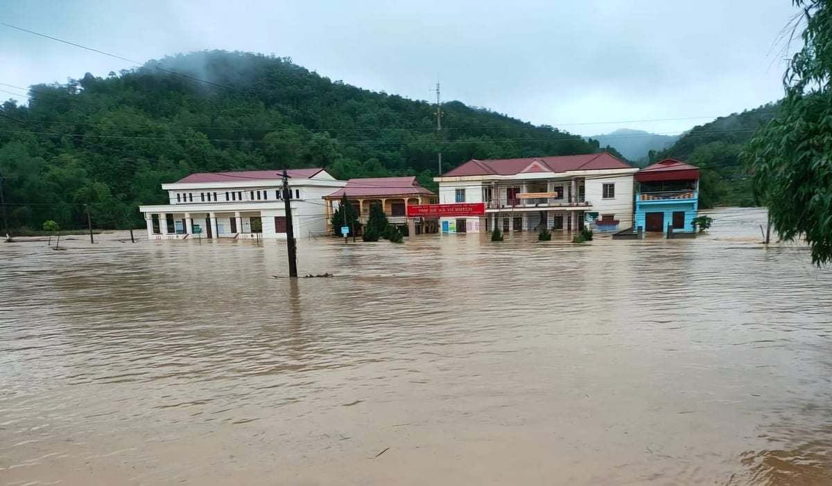 Chủ tịch UBND tỉnh Lạng Sơn yêu cầu chính quyền các địa phương không để gián đoạn trong chỉ đạo ứng phó với thiên tai. Ảnh: Văn Quan. Chủ tịch UBND tỉnh Lạng Sơn yêu cầu chính quyền các địa phương không để gián đoạn trong chỉ đạo ứng phó với thiên tai. Ảnh: Văn Quan.