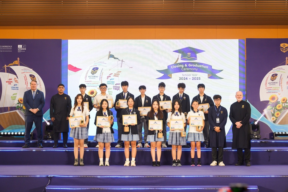 Victoria School - Nam Sài Gòn vinh danh các học sinh xuất sắc trong năm học 2024 - 2025. Ảnh: Victoria School. Victoria School - Nam Sài Gòn vinh danh các học sinh xuất sắc trong năm học 2024 - 2025. Ảnh: Victoria School.