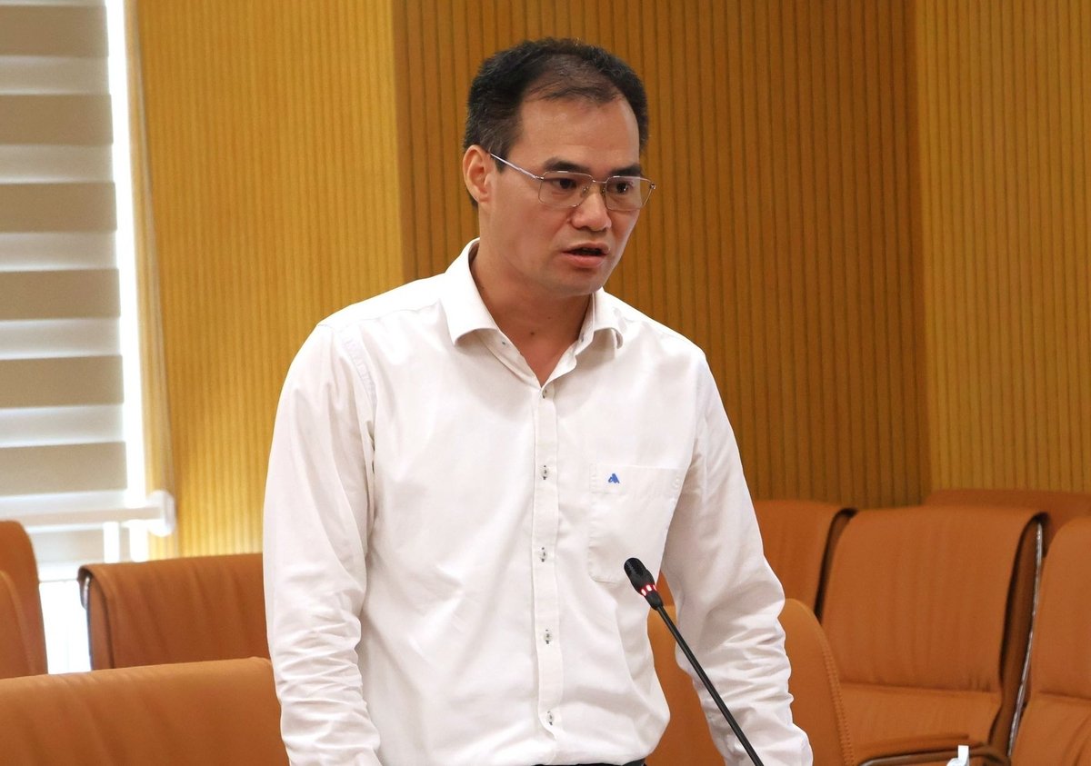 Ông Phan Thành Công, Phó trưởng Ban Tuyên giáo Dân vận Đảng ủy Bộ Nông nghiệp và Môi trường thông tin về các nội dung tuyên truyền trước, trong và sau đại hội. Ảnh: Trung Nguyên. Ông Phan Thành Công, Phó trưởng Ban Tuyên giáo Dân vận Đảng ủy Bộ Nông nghiệp và Môi trường thông tin về các nội dung tuyên truyền trước, trong và sau đại hội. Ảnh: Trung Nguyên.