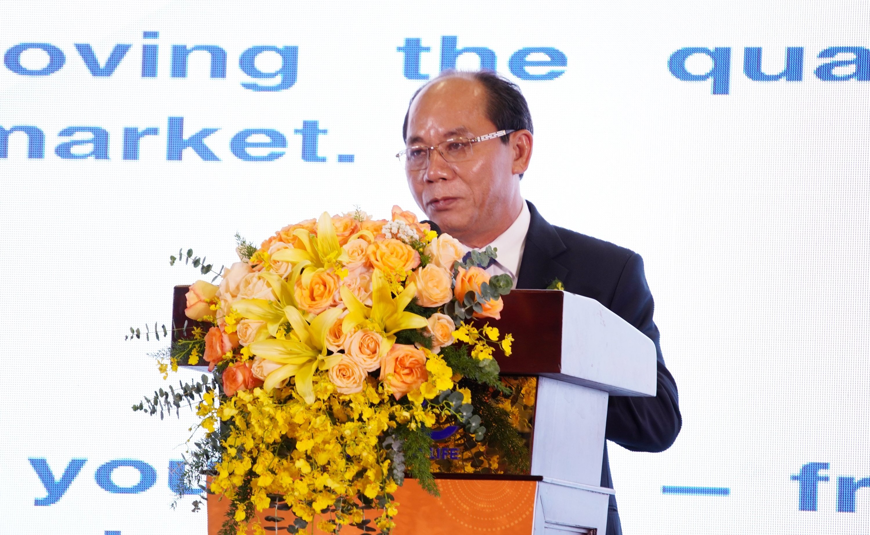 Ông Lê Viết Bình, Phó Chánh Văn phòng Bộ Nông nghiệp và Môi trường phát biểu tại lễ khai mạc. Ảnh: Nguyễn Thủy. Ông Lê Viết Bình, Phó Chánh Văn phòng Bộ Nông nghiệp và Môi trường phát biểu tại lễ khai mạc. Ảnh: Nguyễn Thủy.